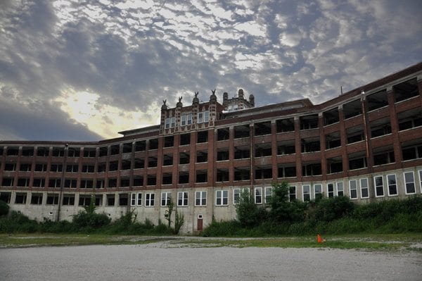 6 best haunted places in america